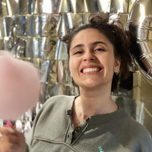 Meet your Posher, Robina